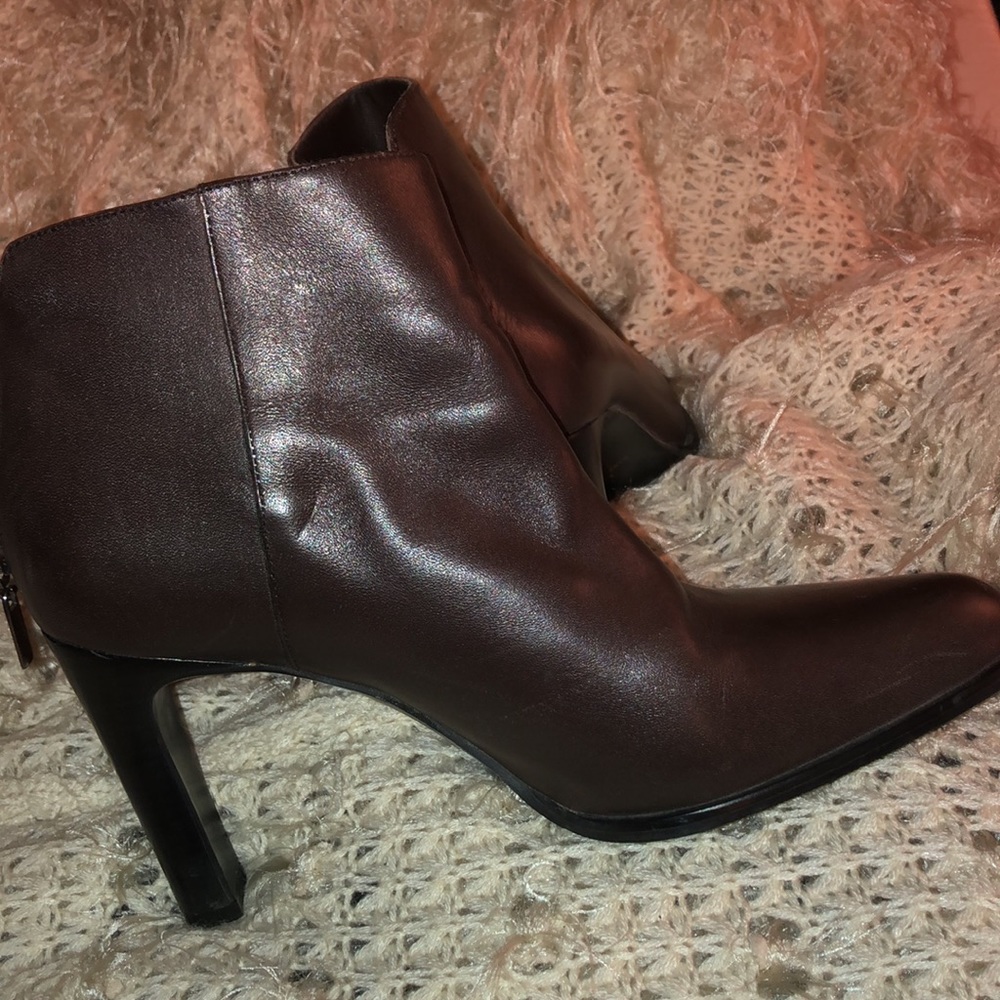 APOSTROPHE BROWN LEATHER ANKLE BOOTS Sz. 7